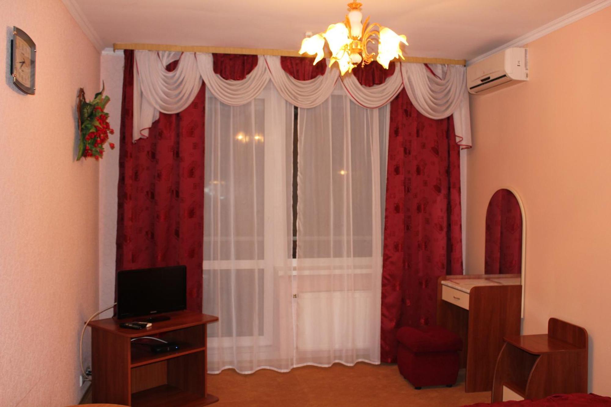Galant Hotel Boryspilʼ Dış mekan fotoğraf